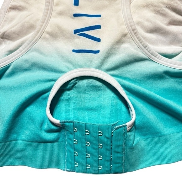 Livi Active Zoned Seamless Sports Bra 10/12 - Picture 5 of 6